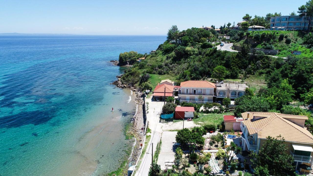 Nefeli - Living By The Sea Hotel