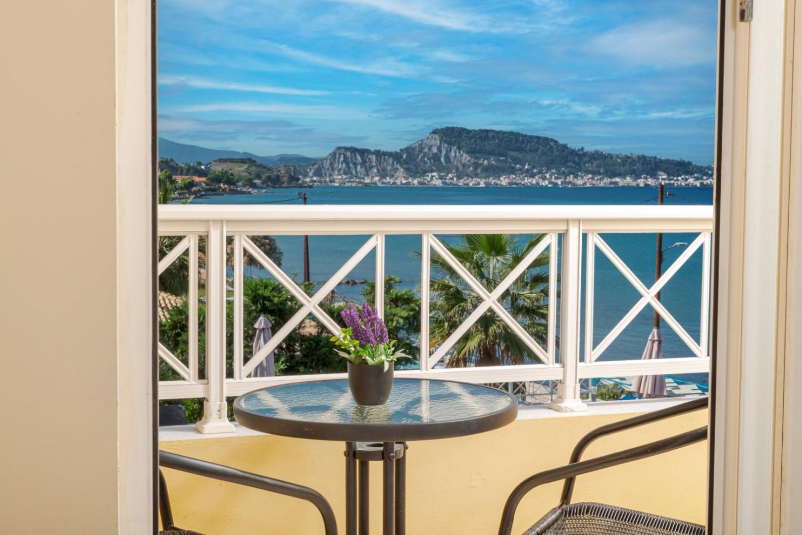 Hotel Nefeli - Living By The Sea Argassi