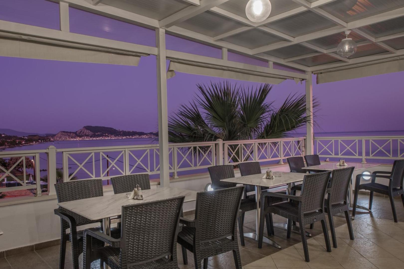 Nefeli - Living By The Sea Hotel Argassi